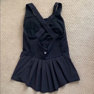 Lululemon peplum tank, sz 4